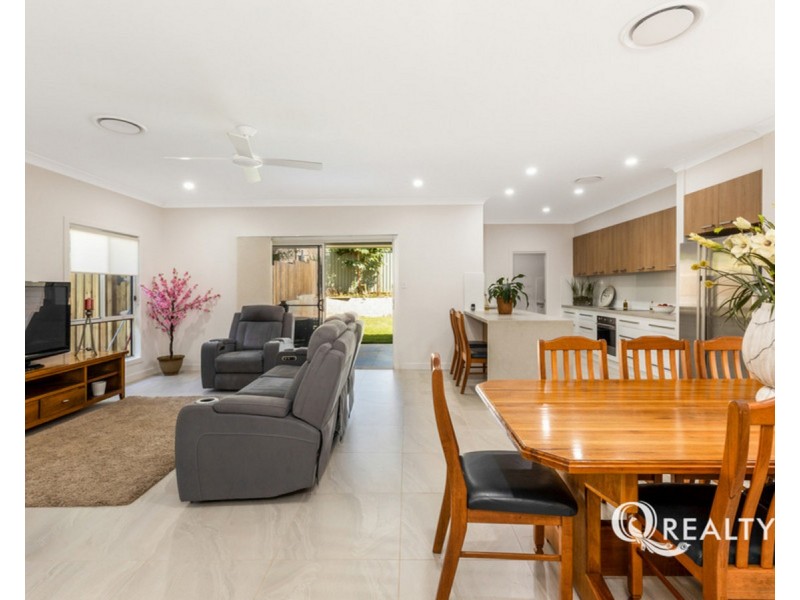 19 Frederick Street, Wellington Point QLD 4160