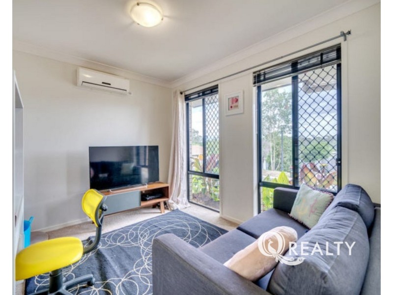 40 Tropical Drive, Forest Lake QLD 4078