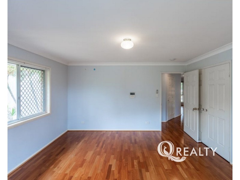 23 Casuarina Crescent, Calamvale QLD 4116