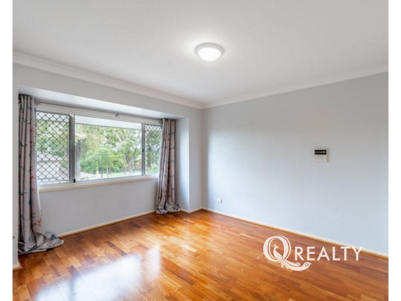 23 Casuarina Crescent, Calamvale QLD 4116