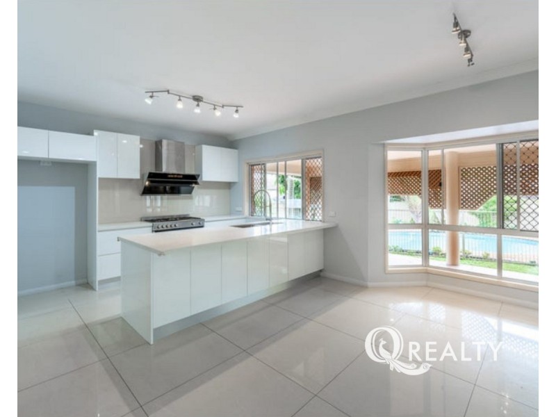 23 Casuarina Crescent, Calamvale QLD 4116
