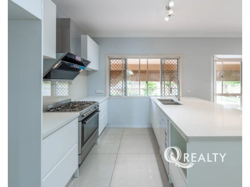 23 Casuarina Crescent, Calamvale QLD 4116