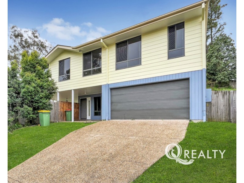 94 High Street, Blackstone QLD 4304