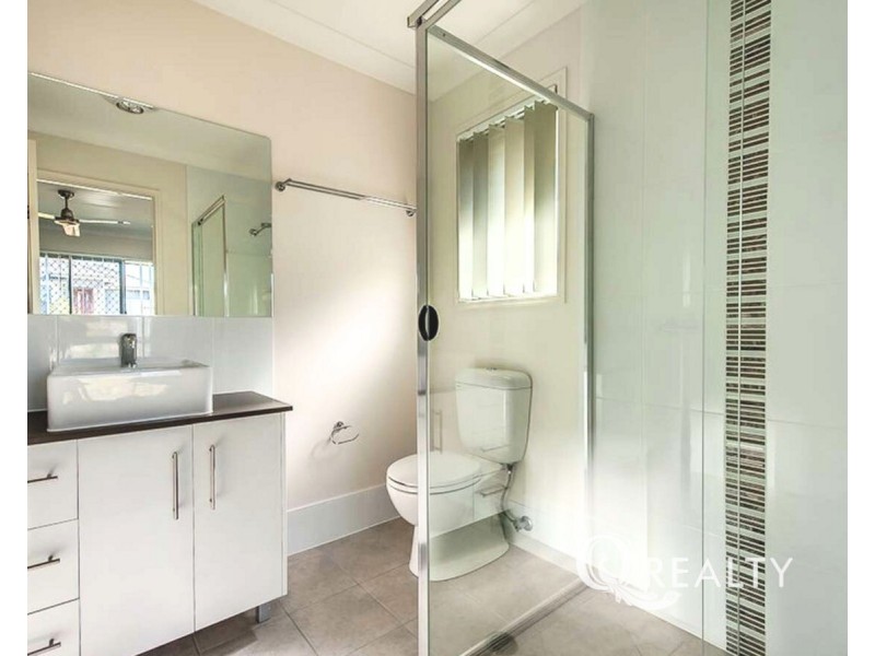 6 Illidge Street, Augustine Heights QLD 4300