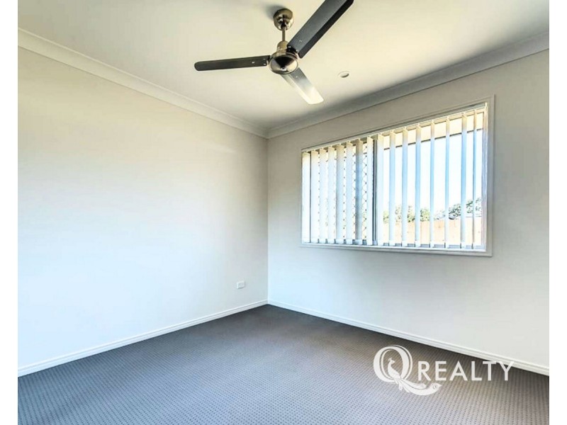 6 Illidge Street, Augustine Heights QLD 4300