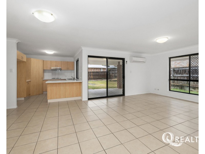 8 Turner Court, Marsden QLD 4132