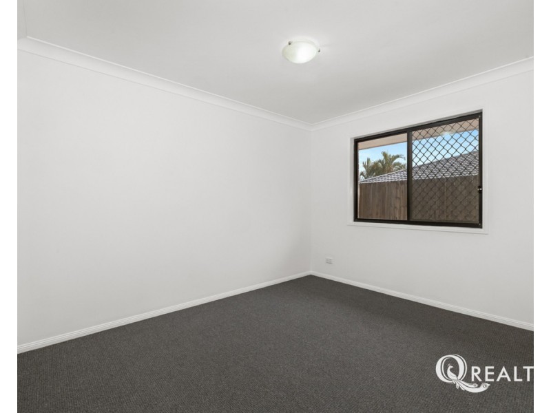 8 Turner Court, Marsden QLD 4132