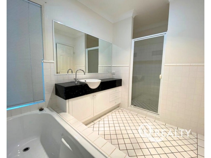 118 Stiller Drive, Kuraby QLD 4112