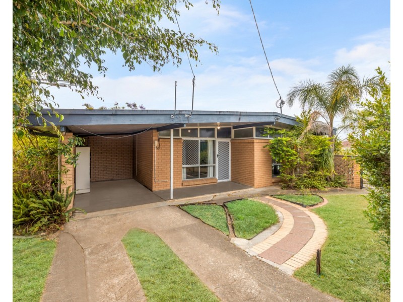 8 Coolibah Street, Woodridge QLD 4114