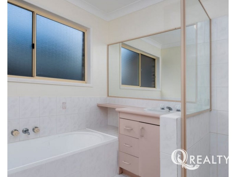 54 Pendula Circuit, Forest Lake QLD 4078