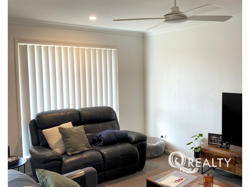 19 Khoo Place, Calamvale QLD 4116