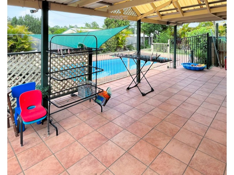 6 Rosewood Street, Daisy Hill QLD 4127