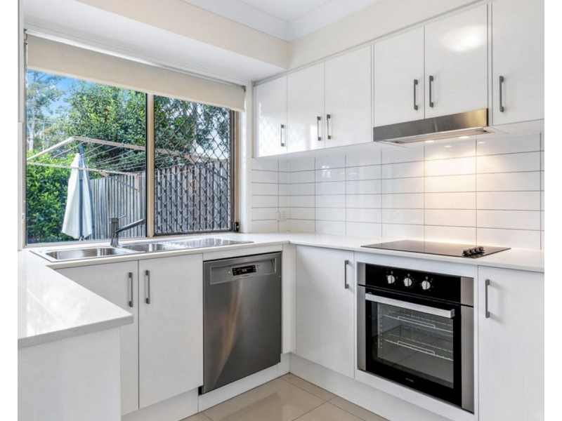 21/20 Young Place, Runcorn QLD 4113