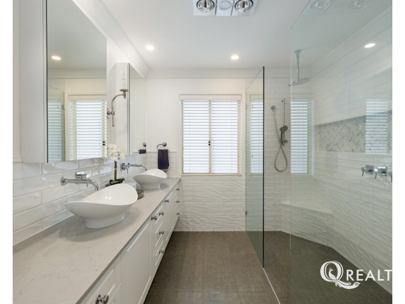 46 Contact Agent, Belmont QLD 4153