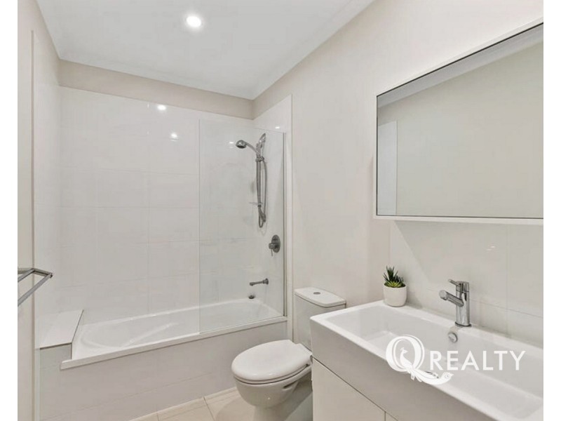 1/31 Palmer Street, Greenslopes QLD 4120