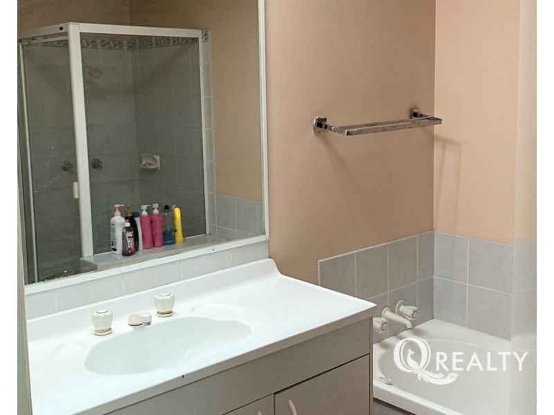 2/5 Hillview Street, Runcorn QLD 4113