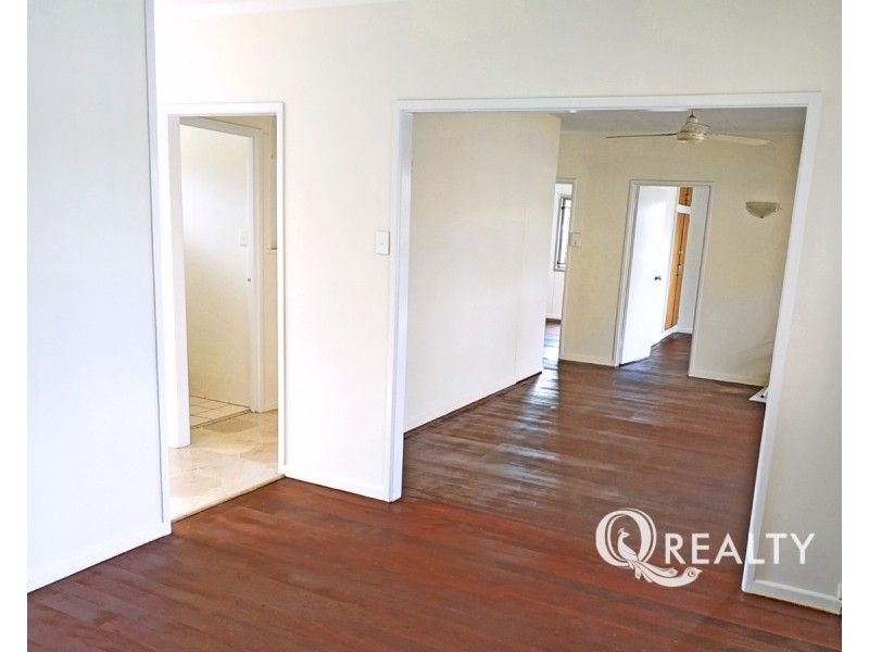 5 Smith Road, Woodridge QLD 4114