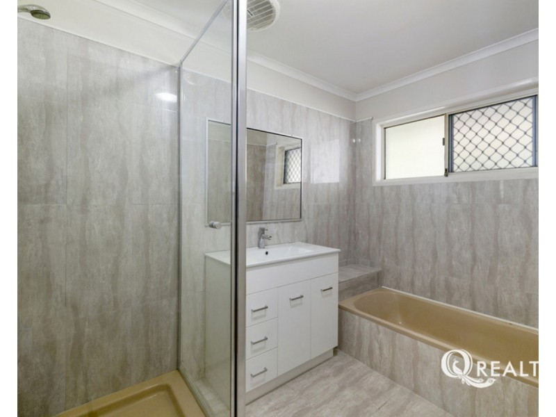 80 Cochrane Street, Camira QLD 4300