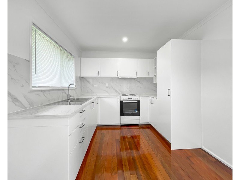 2 Thornhill Street, Springwood QLD 4127
