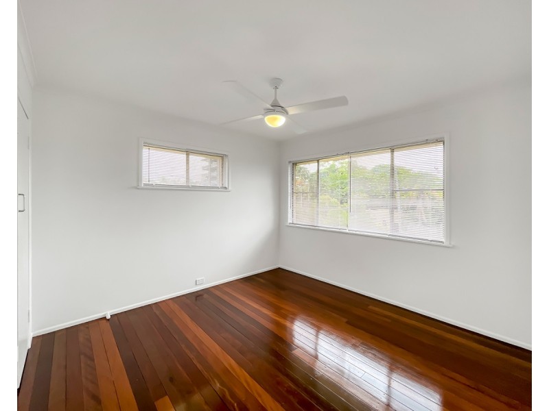 2 Thornhill Street, Springwood QLD 4127