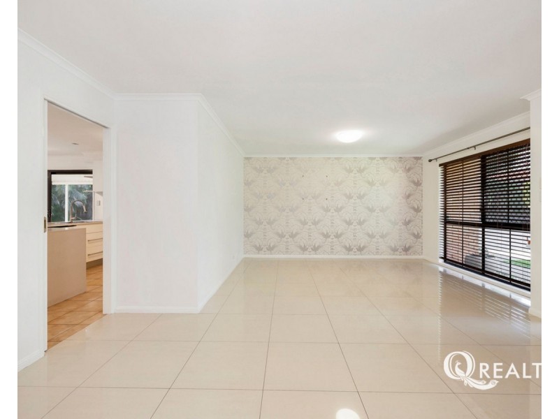 4 Tumut Close, Kuraby QLD 4112