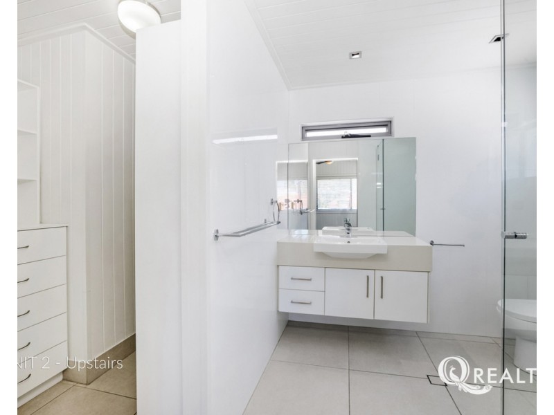 2/120 Samford Road, Enoggera QLD 4051