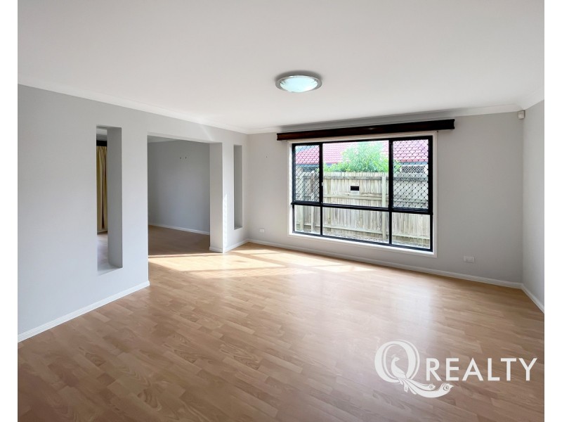 45 The Parkway, Stretton QLD 4116