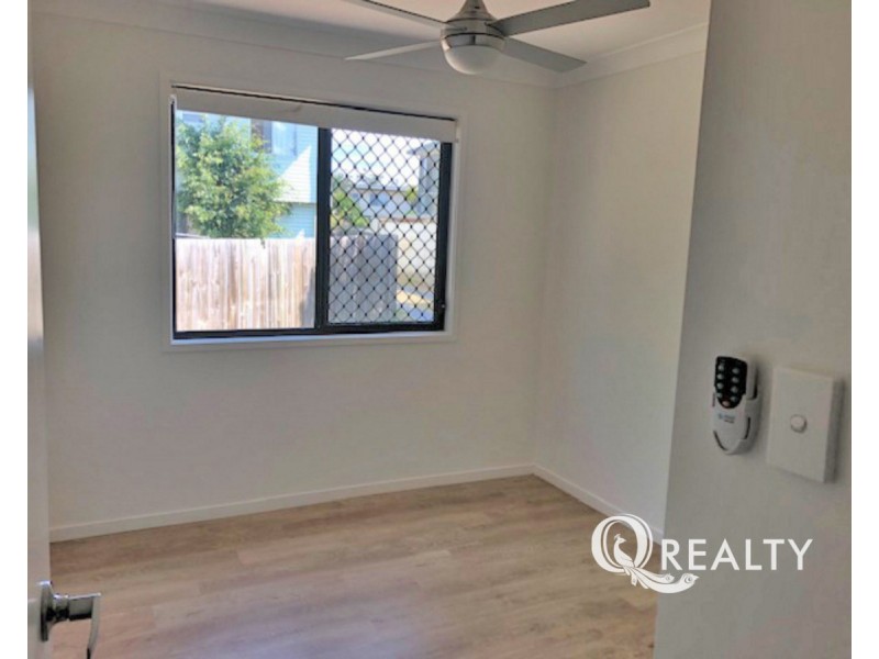 62A Aquarius Drive, Kingston QLD 4114