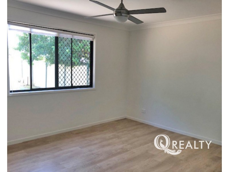 62A Aquarius Drive, Kingston QLD 4114