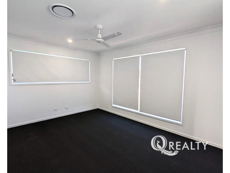 72 Lunar Circuit, Spring Mountain QLD 4124