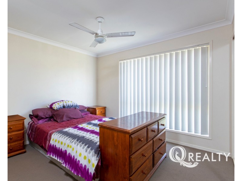 70 Paddington Crescent, Stretton QLD 4116