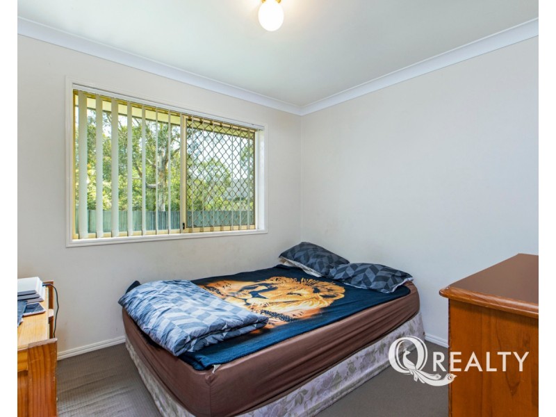 70 Paddington Crescent, Stretton QLD 4116