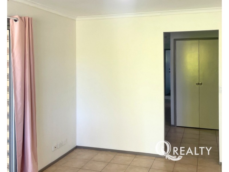 71 High Street, Bundamba QLD 4304