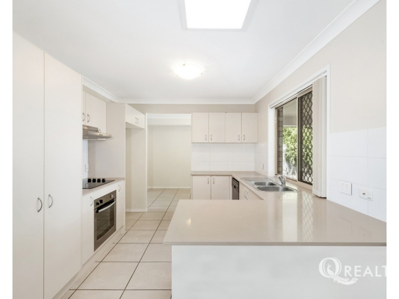 62 Rosella Street, Loganlea QLD 4131