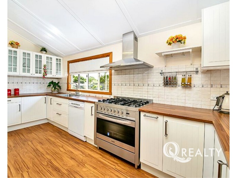 25A Frederick Street, Annerley QLD 4103