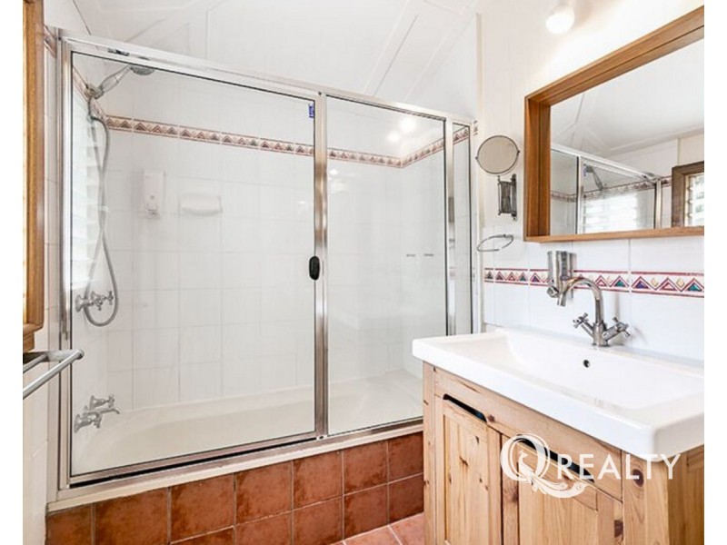 25A Frederick Street, Annerley QLD 4103