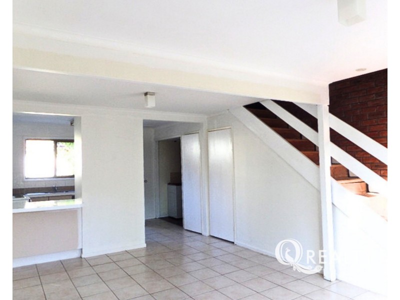 1/22 Garfield Road, Logan Central QLD 4114