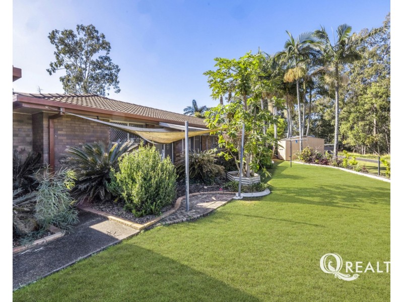 35 Leonard Street, Yamanto QLD 4305