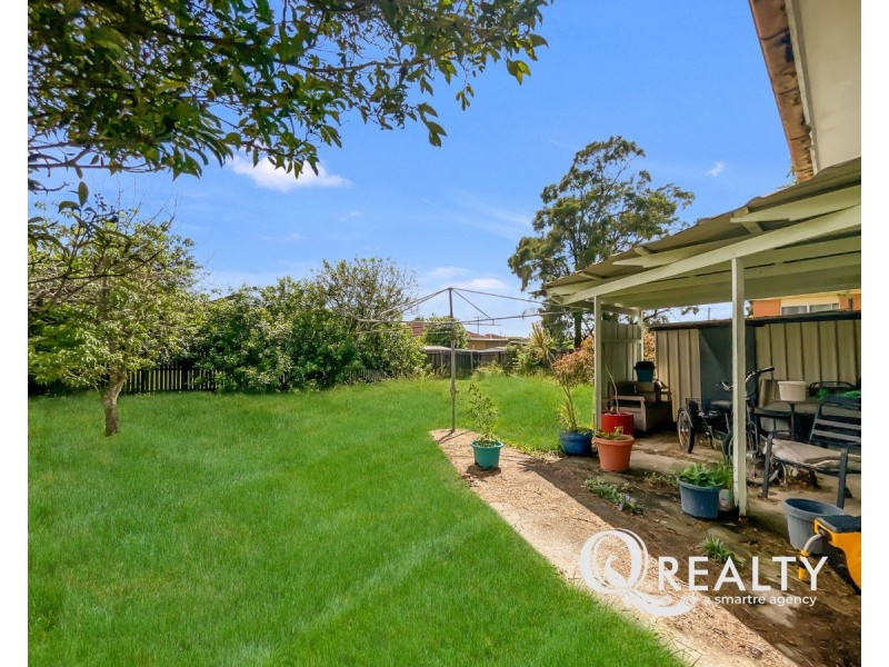 18 Albert Street, Woodridge QLD 4114