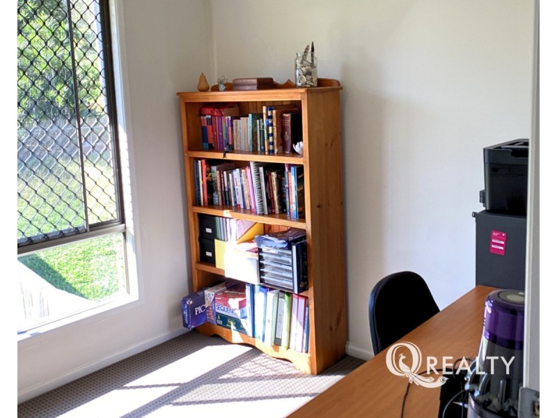 100 High Street, Blackstone QLD 4304