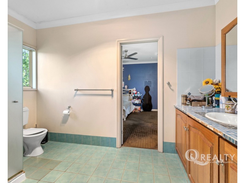 15 View Road, Enoggera QLD 4051