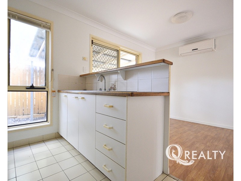 4/16 Ewing Road, Logan Central QLD 4114