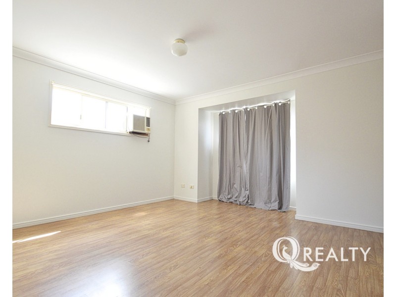 4/16 Ewing Road, Logan Central QLD 4114