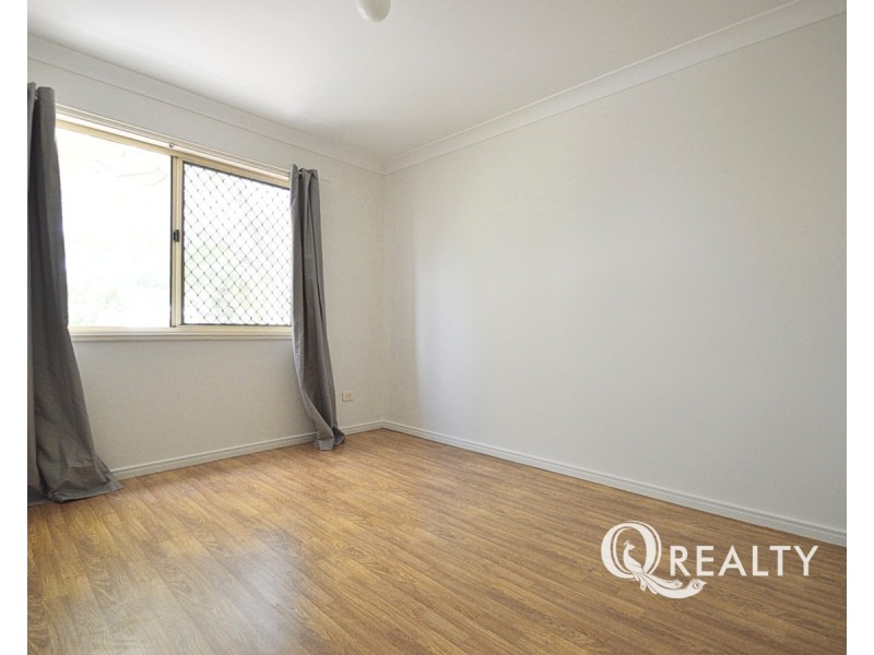 4/16 Ewing Road, Logan Central QLD 4114