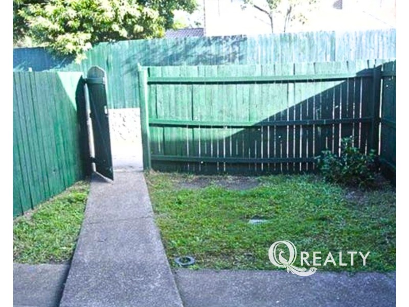 2/9 Croydon Road, Logan Central QLD 4114