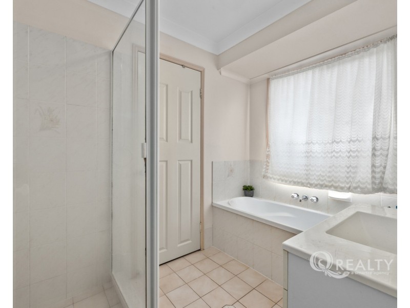 68 Benbek Circuit, Sunnybank Hills QLD 4109