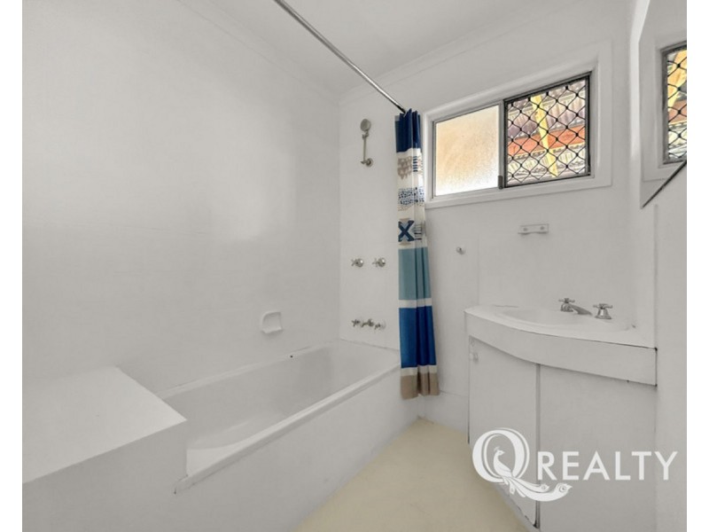 10 Melinda Street, Marsden QLD 4132