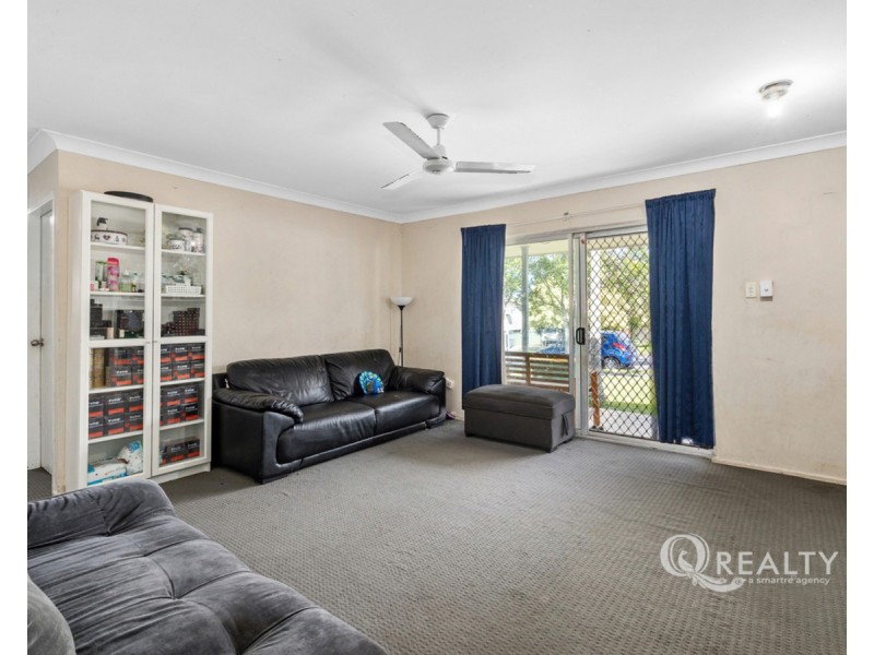 2 Garden Avenue, Woodridge QLD 4114