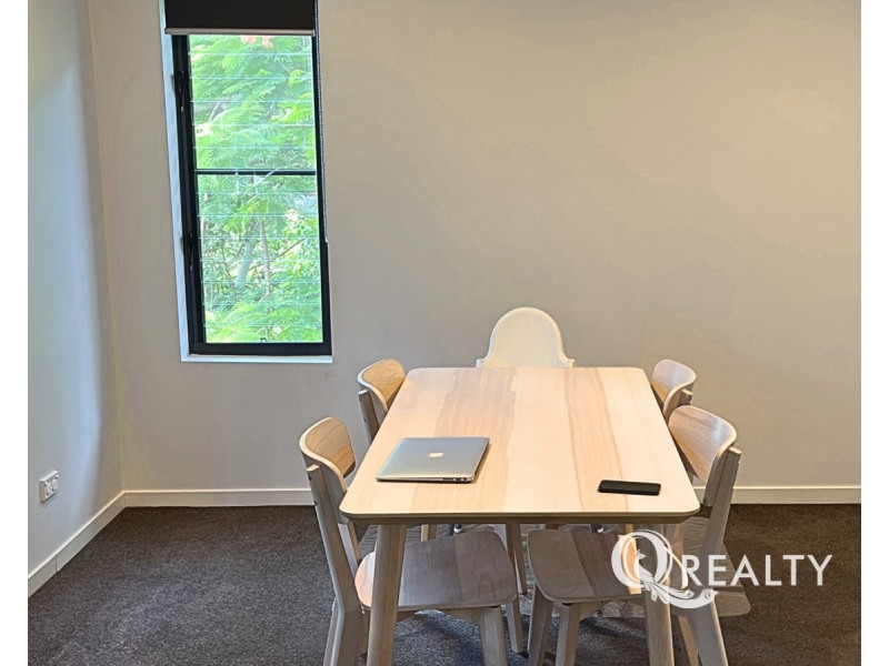 4/30 Jordan Street, Greenslopes QLD 4120