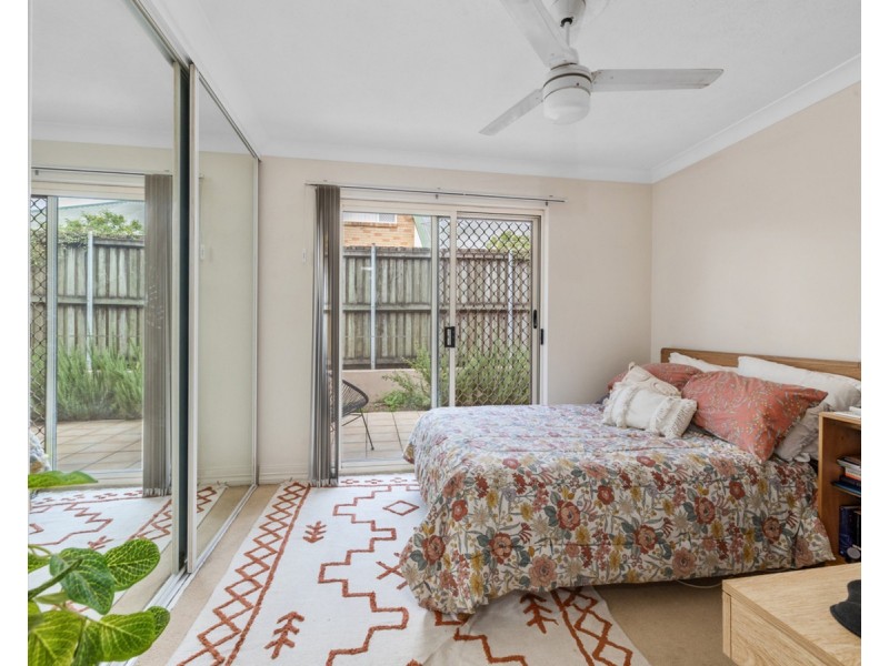 6/15 Cardross Street, Yeerongpilly QLD 4105